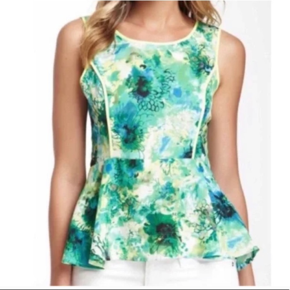 Romeo and Juliet Couture Peplum Blouse